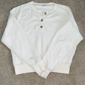 Off white American Eagle Sweater/ Pull Over